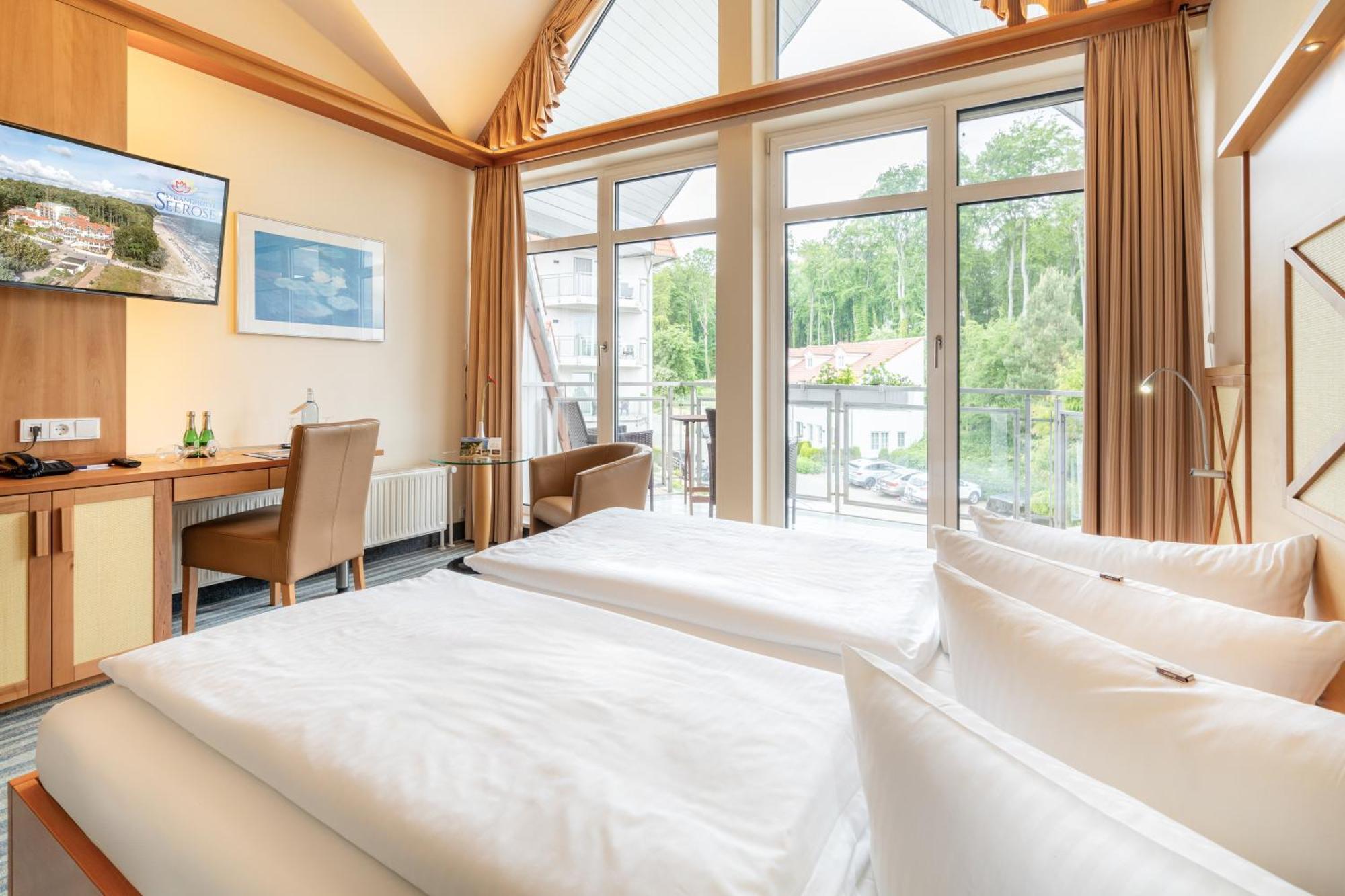 Strandhotel Seerose 4* Kölpinsee