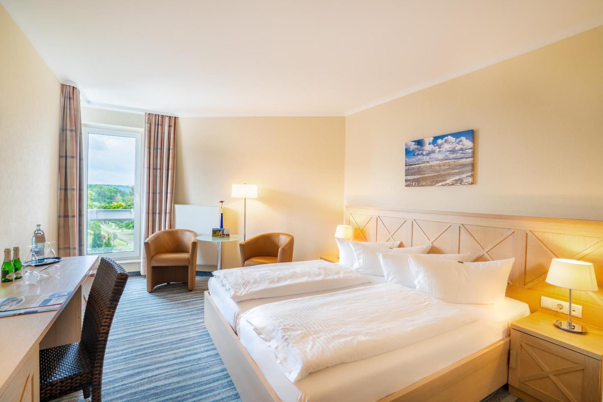 Strandhotel Seerose Hotel Kölpinsee