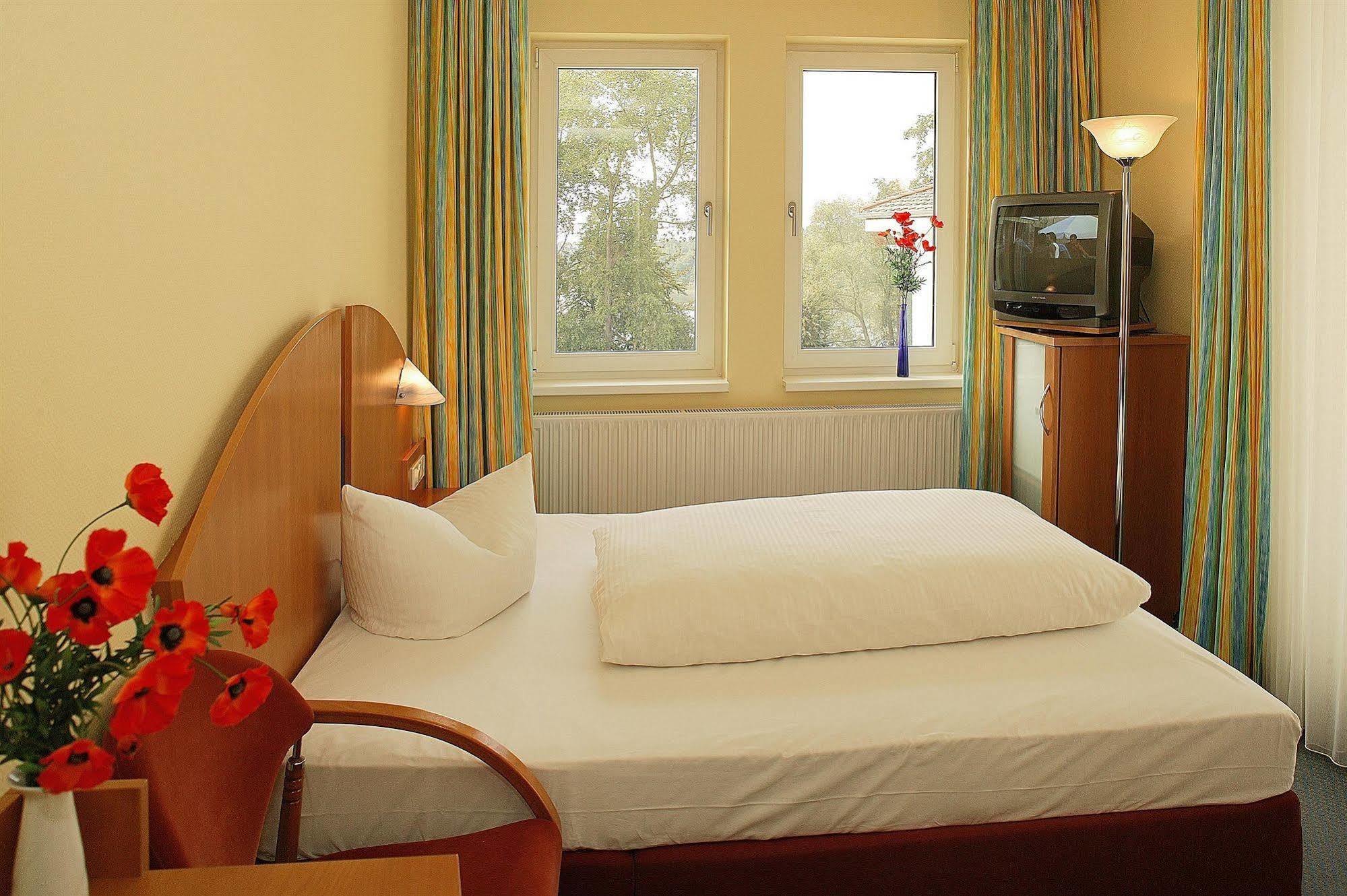 Strandhotel Seerose 4*